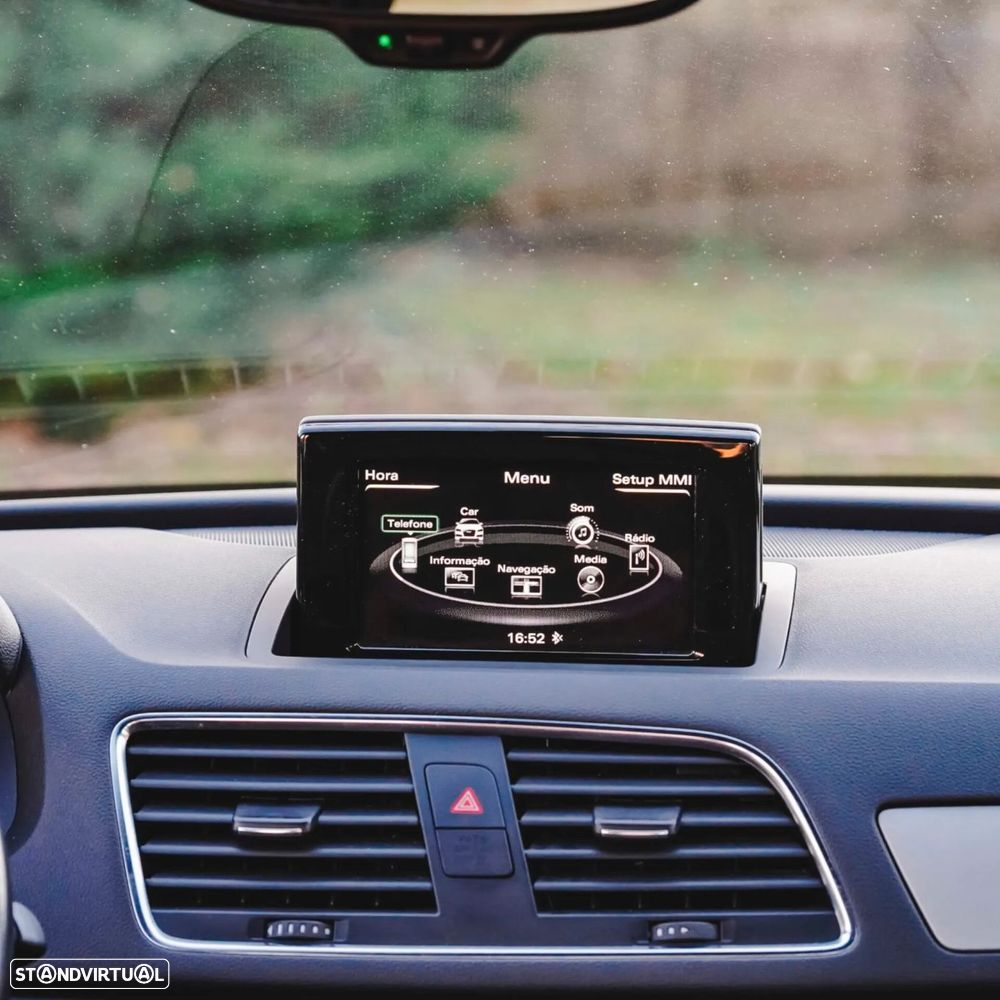 Audi Q3 2.0 TDI Business Line S-line - 22