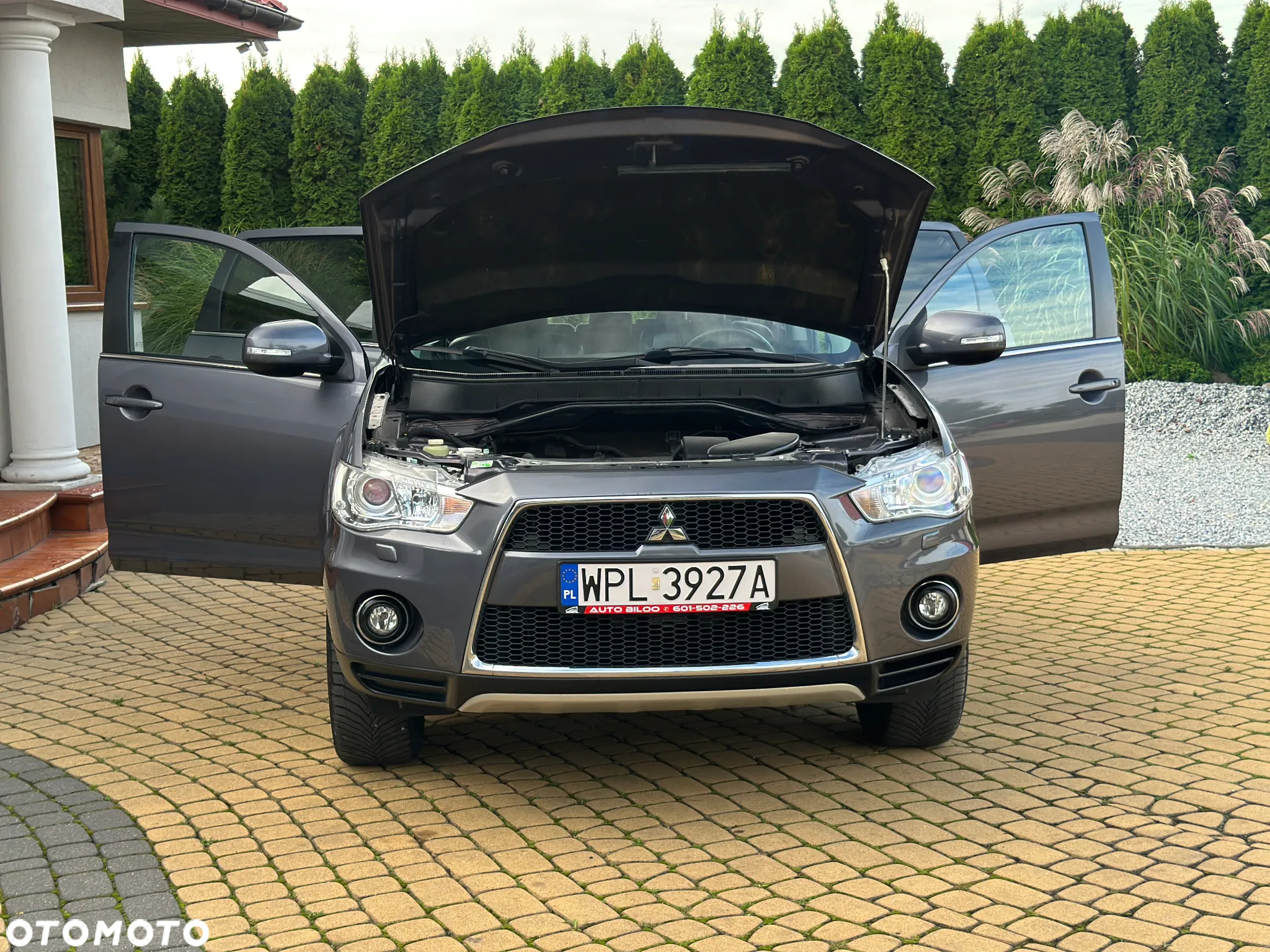 Mitsubishi Outlander - 29