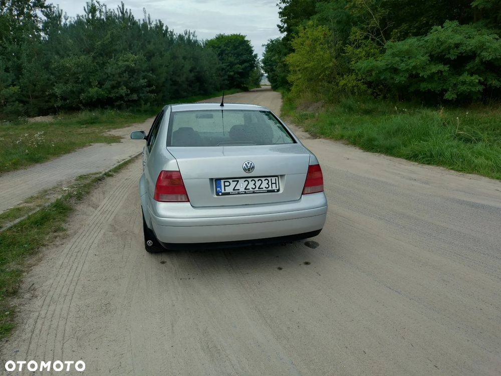 Volkswagen Bora 1.6 Basis - 14