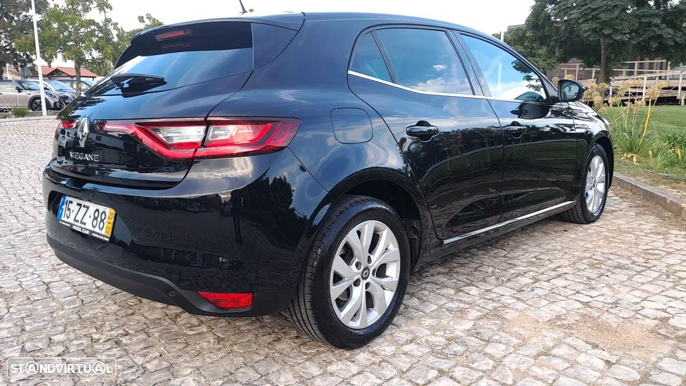 Renault Mégane 1.5 Blue dCi Limited - 8