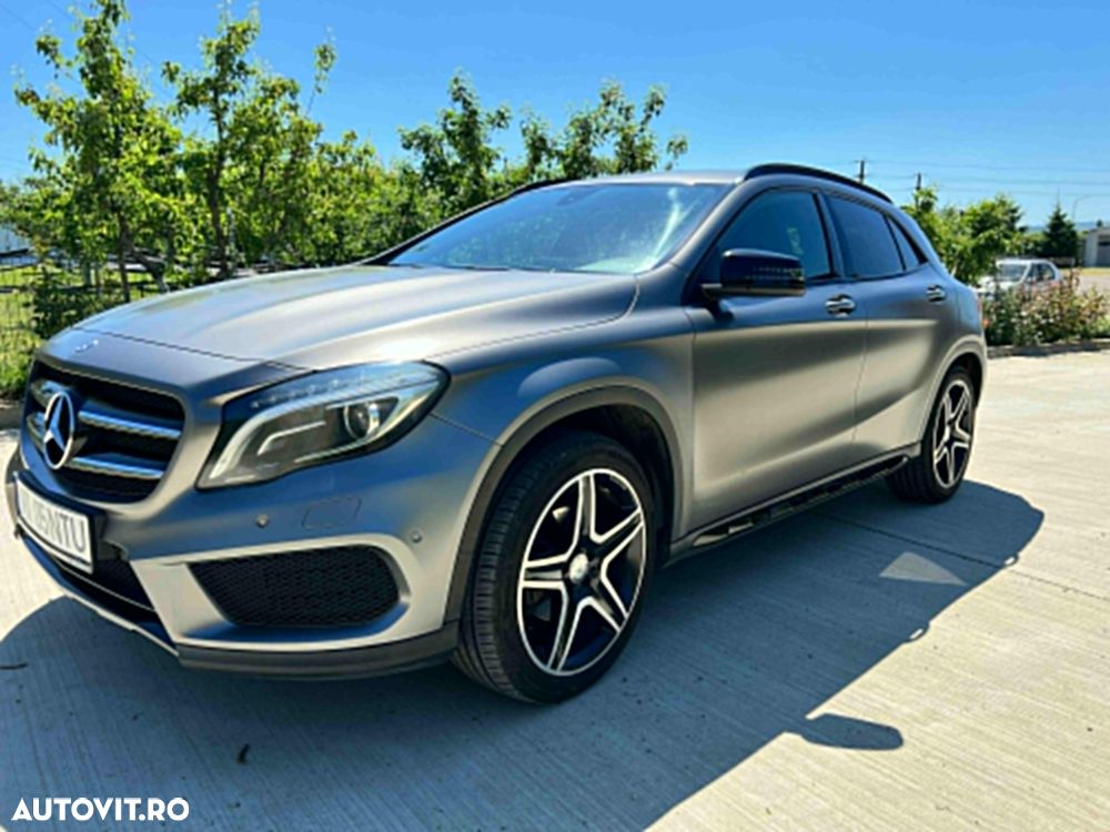 Mercedes-Benz GLA 200 d 4MATIC Aut. - 3