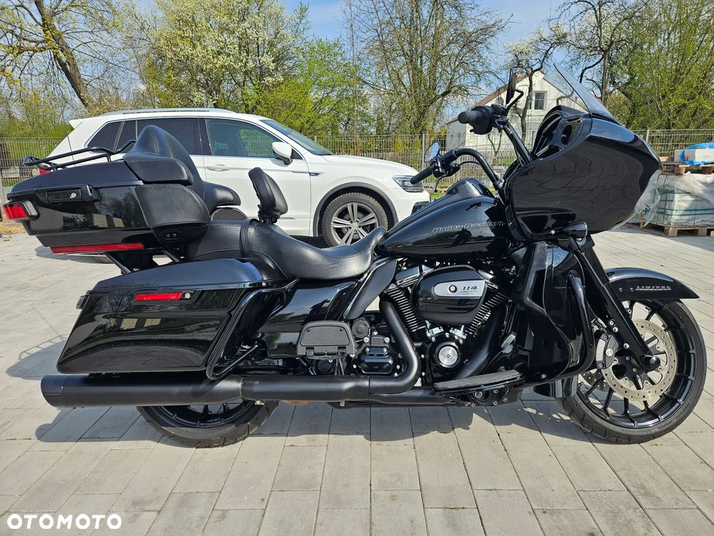 Harley-Davidson Touring Road Glide - 1