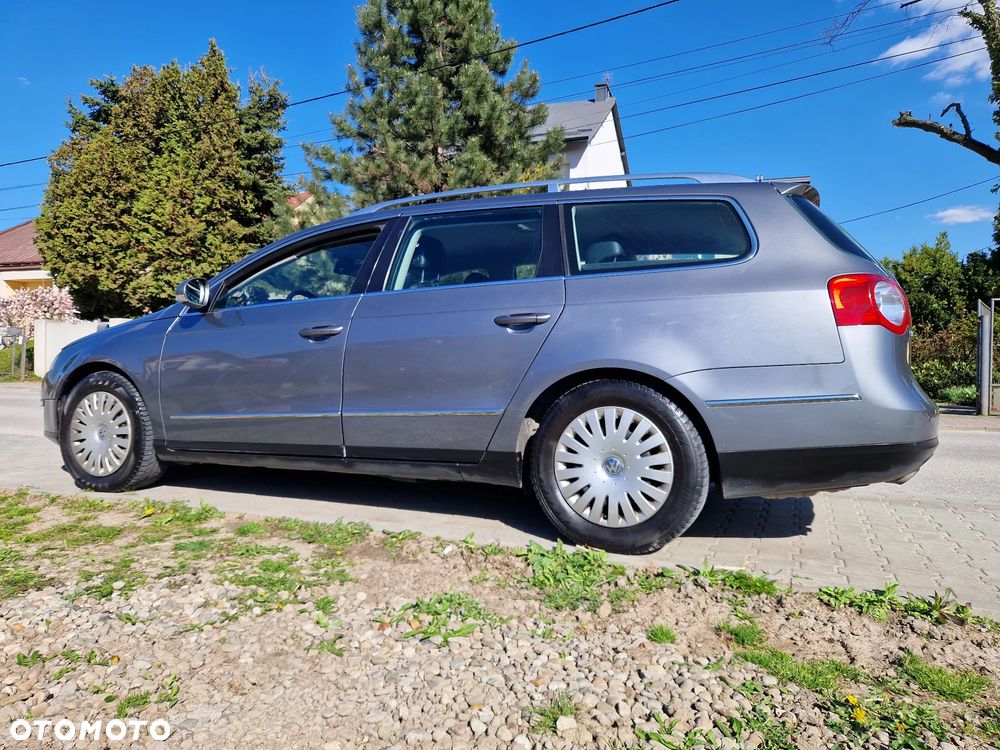 Volkswagen Passat 2.0 TDI DPF Highline - 4