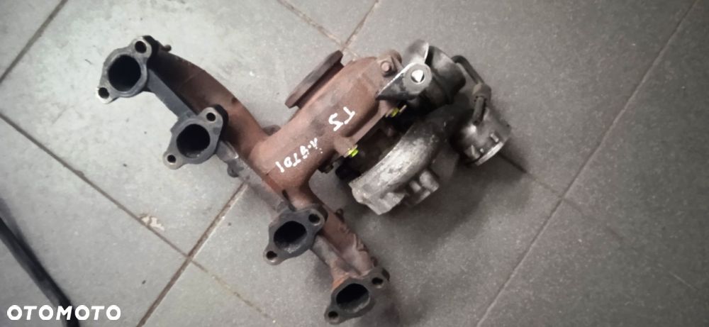 Turbina Volkswagen T5 1.9 TDI 038253014H 54431015077 - 4