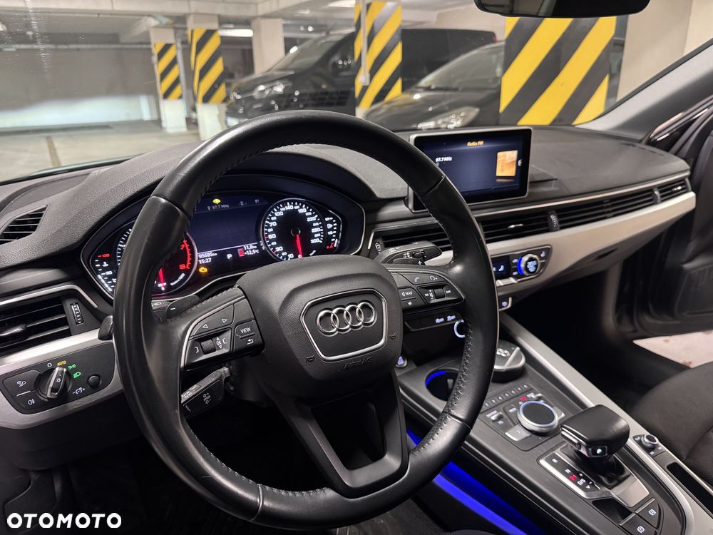 Audi A4 Limousine - 19
