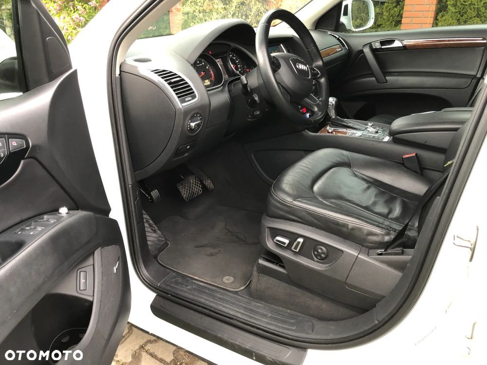 Audi Q7 3.0 TFSI Quattro Tiptronic - 7