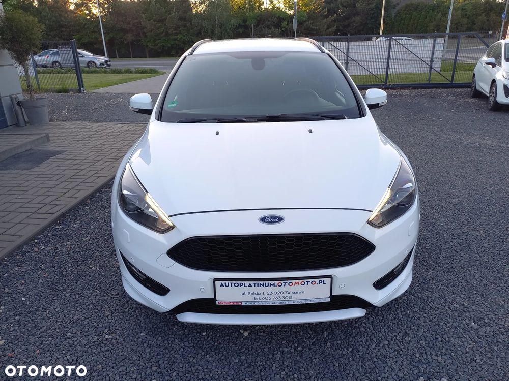 Ford Focus 1.0 EcoBoost ST-Line ASS - 11