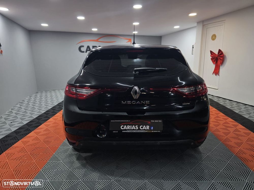 Renault Mégane 1.5 Blue dCi Intens - 4
