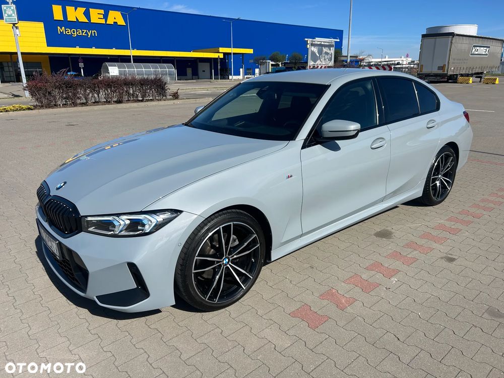 BMW Seria 3 320i xDrive M Sport - 2