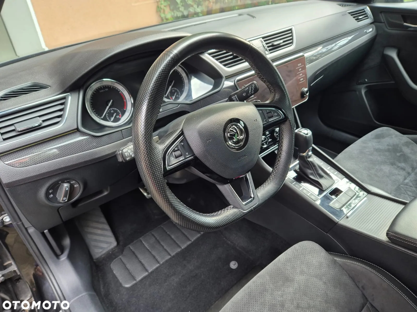 Skoda Superb 2.0 TSI 4x4 Sportline DSG - 6