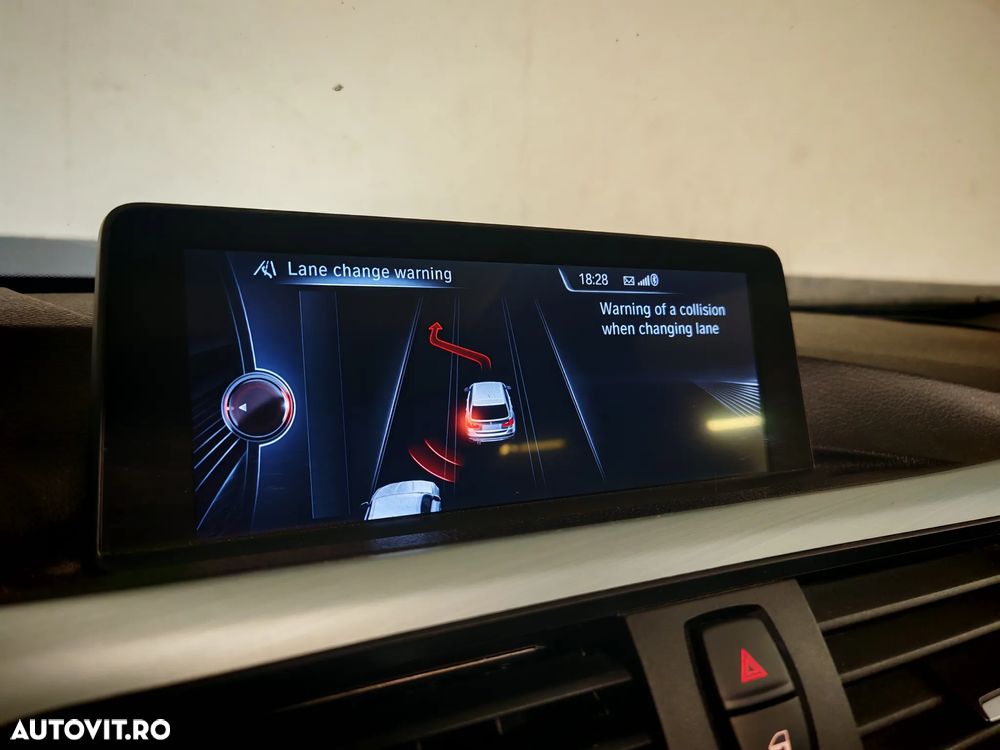 BMW Seria 3 320d Aut. Efficient Dynamics Edition - 12