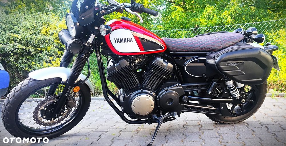 Yamaha SCR - 12