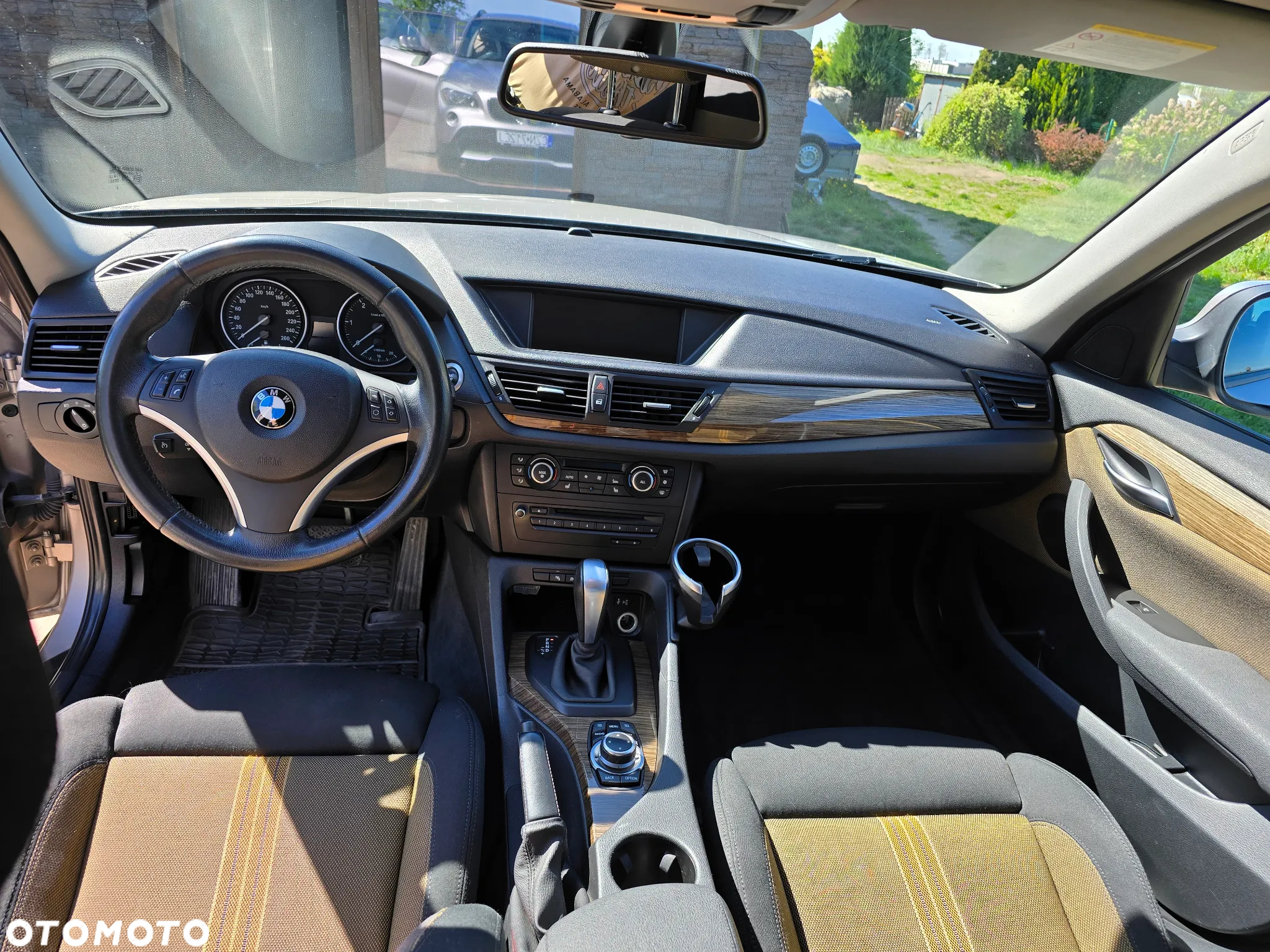 BMW X1 - 6