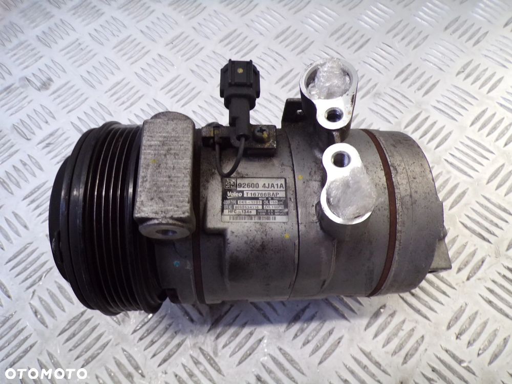 KOMPRESOR POMPA KLIMATYZACJI NISSAN NAVARA 2.3 D 92600 4JA1A - 1