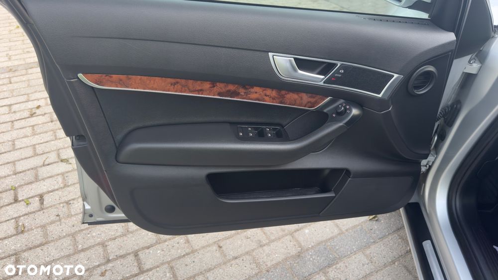 Audi A6 Avant - 28