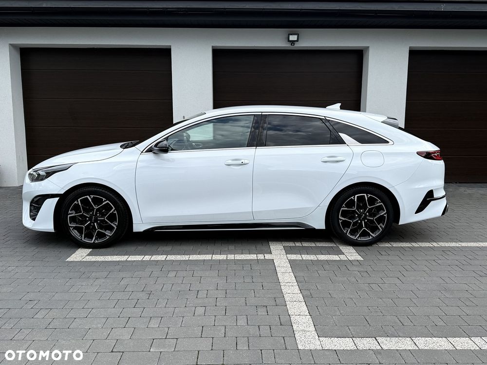 Kia ProCeed 1.5 T-GDI DCT7 OPF GT LINE - 3