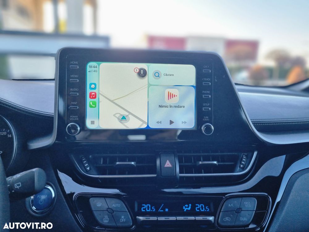 Toyota C-HR Style Selection - 19