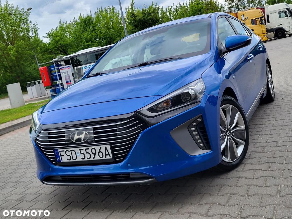 Hyundai IONIQ Hybrid Platinum - 39