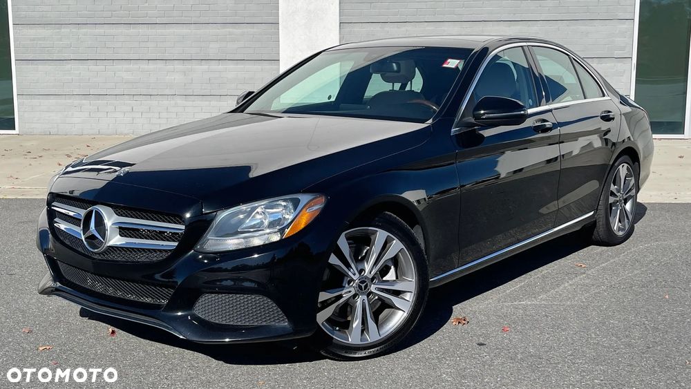 Mercedes-Benz Klasa C 300 9G-TRONIC Exclusive - 1