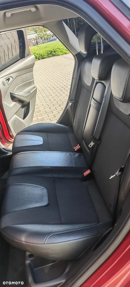 Ford Focus 1.6 TDCi Titanium - 23