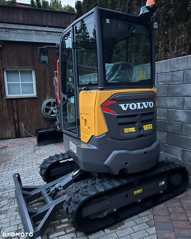 Volvo ECR25D - 30