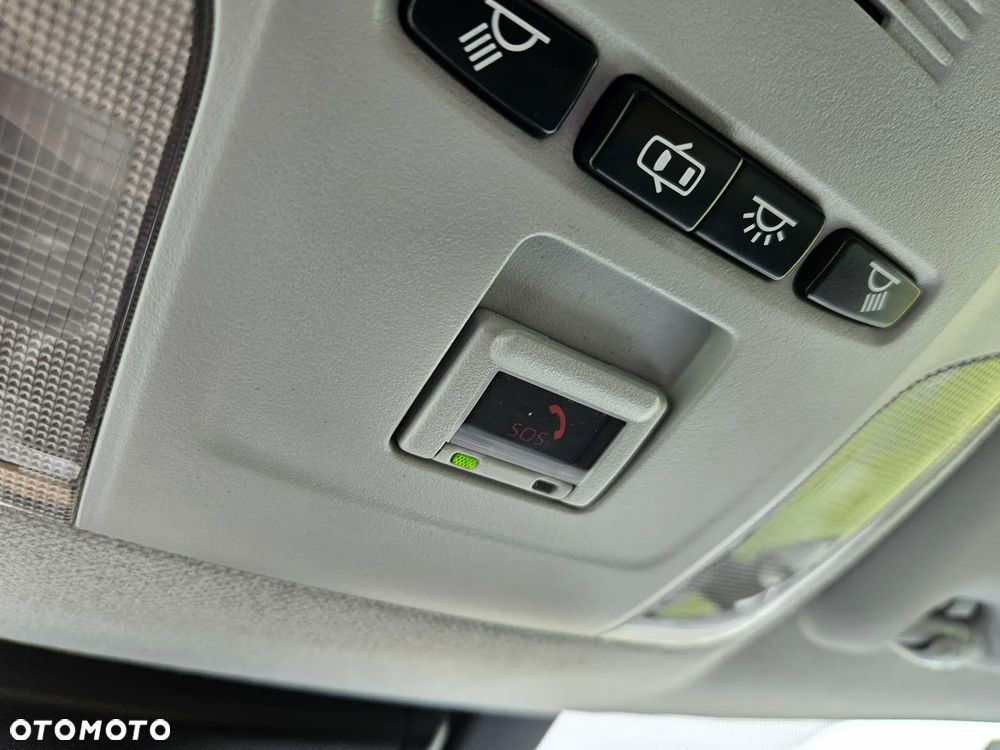Toyota Corolla 1.8 Hybrid Comfort - 19