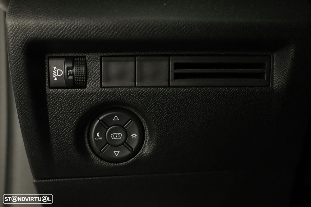 Citroën C4 1.2 PureTech Plus EAT8 - 19