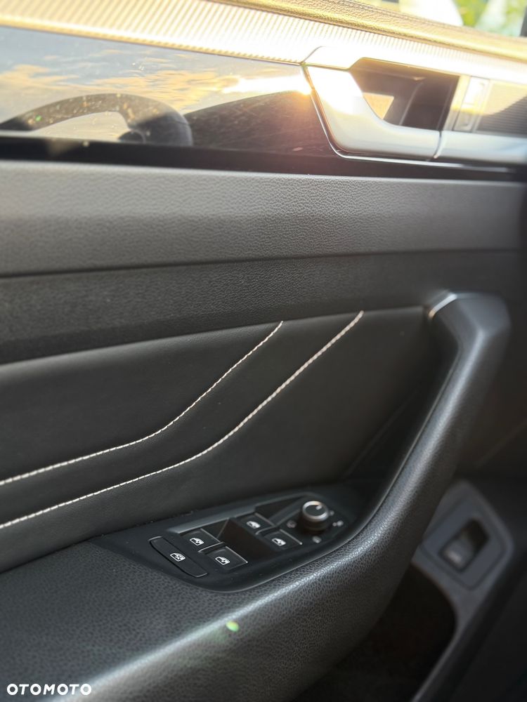 Volkswagen Arteon 2.0 TSI R-Line DSG - 31