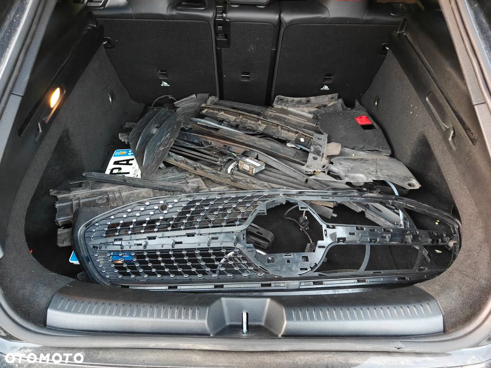 Mercedes-Benz CLA 200 d 8G-DCT AMG Line - 26