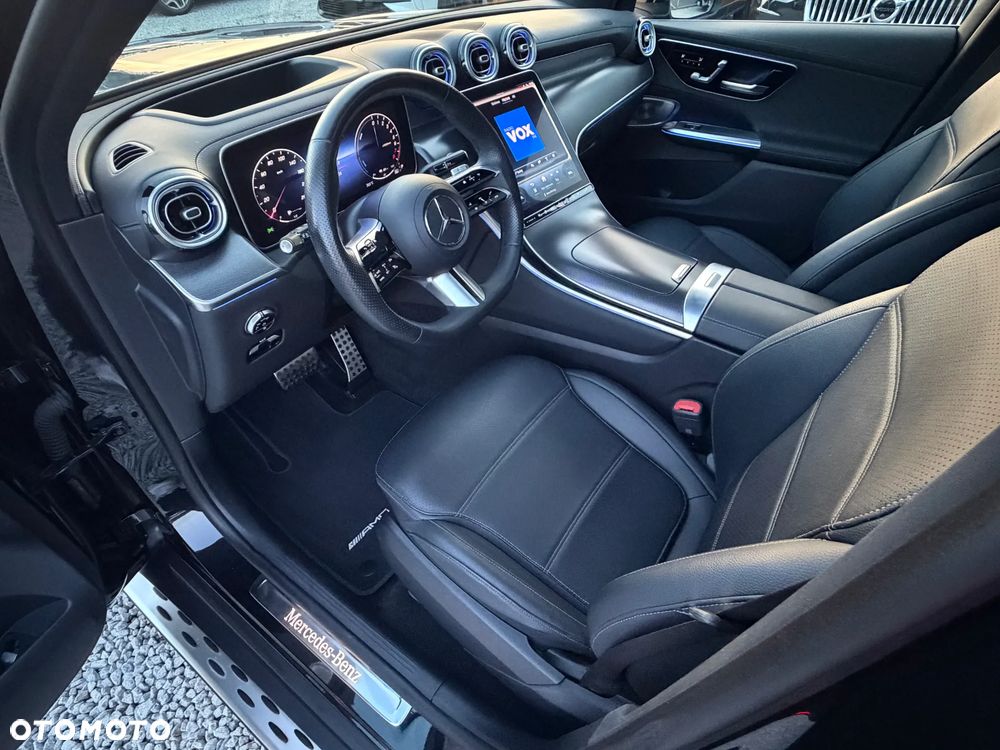 Mercedes-Benz GLC 400 e 4Matic 9G-TRONIC AMG Line Advanced - 26