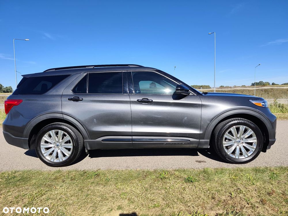 Ford Explorer - 4
