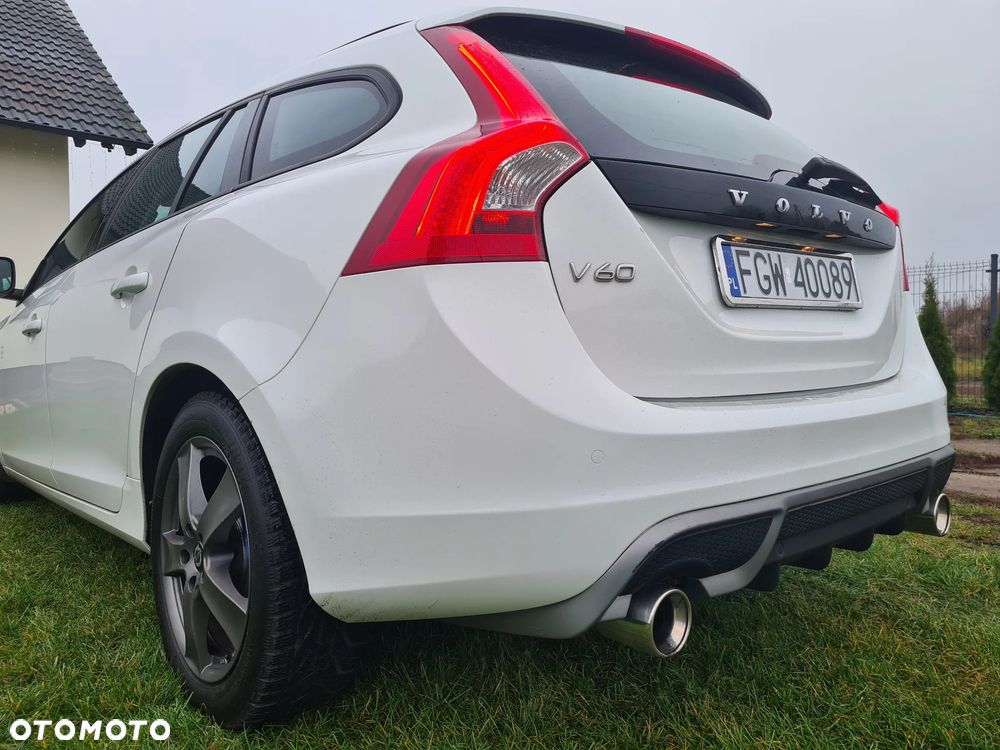 Volvo V60 2017 photo 5