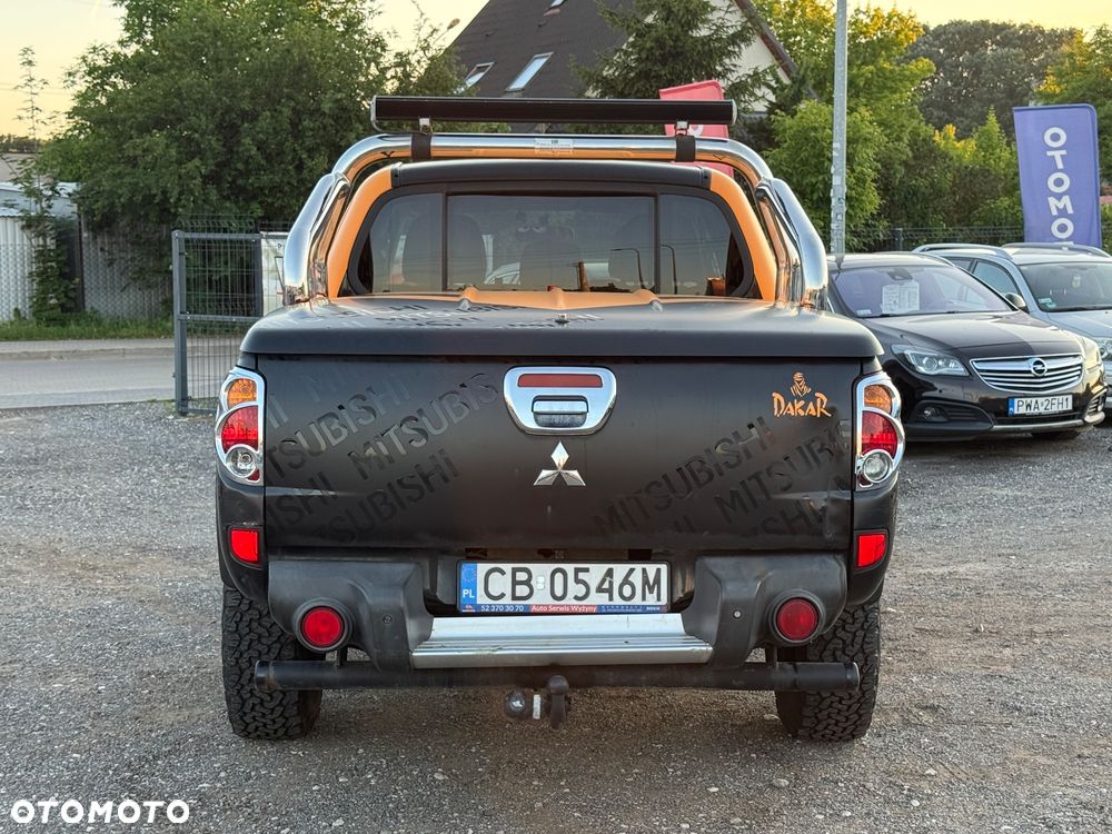 Mitsubishi L200 2.5 DID Summer Edition Sport - 17