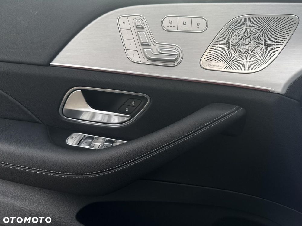 Mercedes-Benz GLE - 11