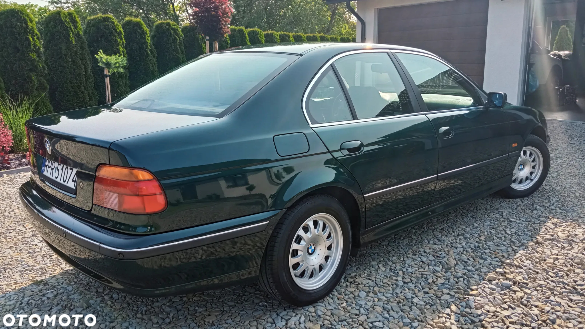 BMW Seria 5 520i - 15