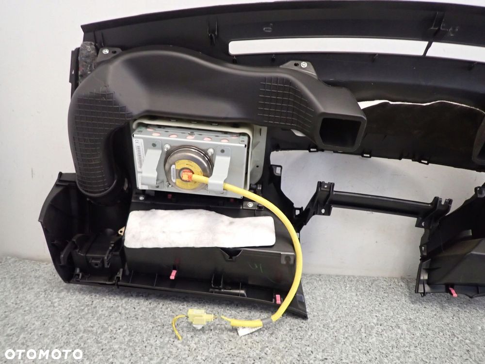 TOYOTA YARIS II 5D 06-11 PODUSZKI POWIETRZNE EUROPA - 15