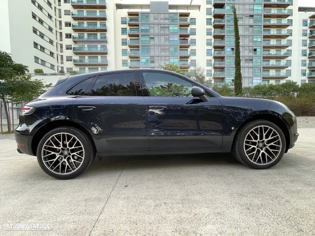 Porsche Macan Standard - 2