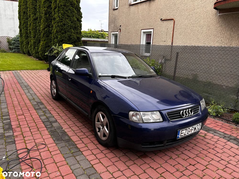 Audi A3 Sportback - 4