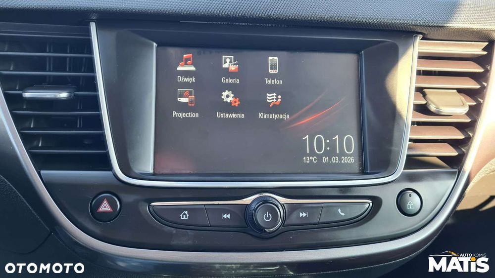 Opel Crossland X - 40