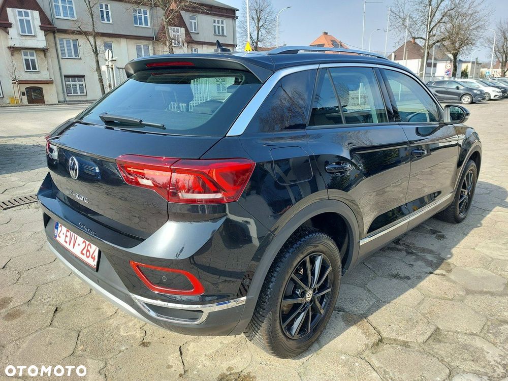 Volkswagen T-Roc - 8