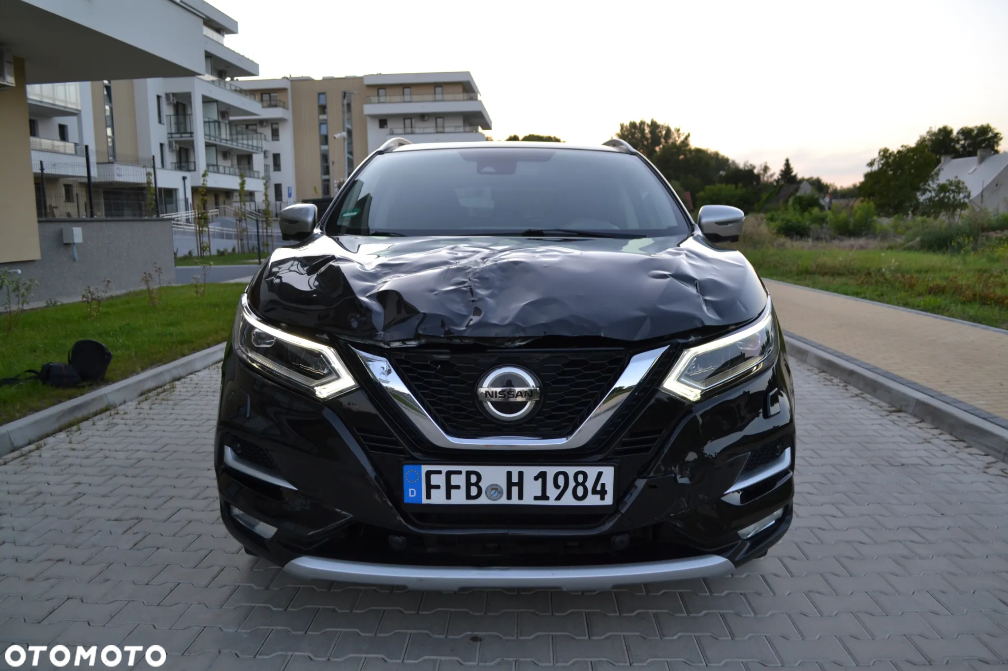 Nissan Qashqai - 2