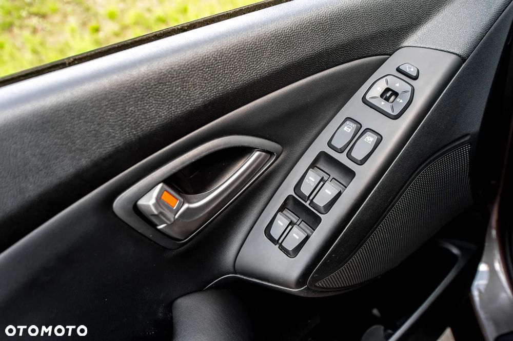 Hyundai ix35 1.6 GDI Premium 2WD - 24