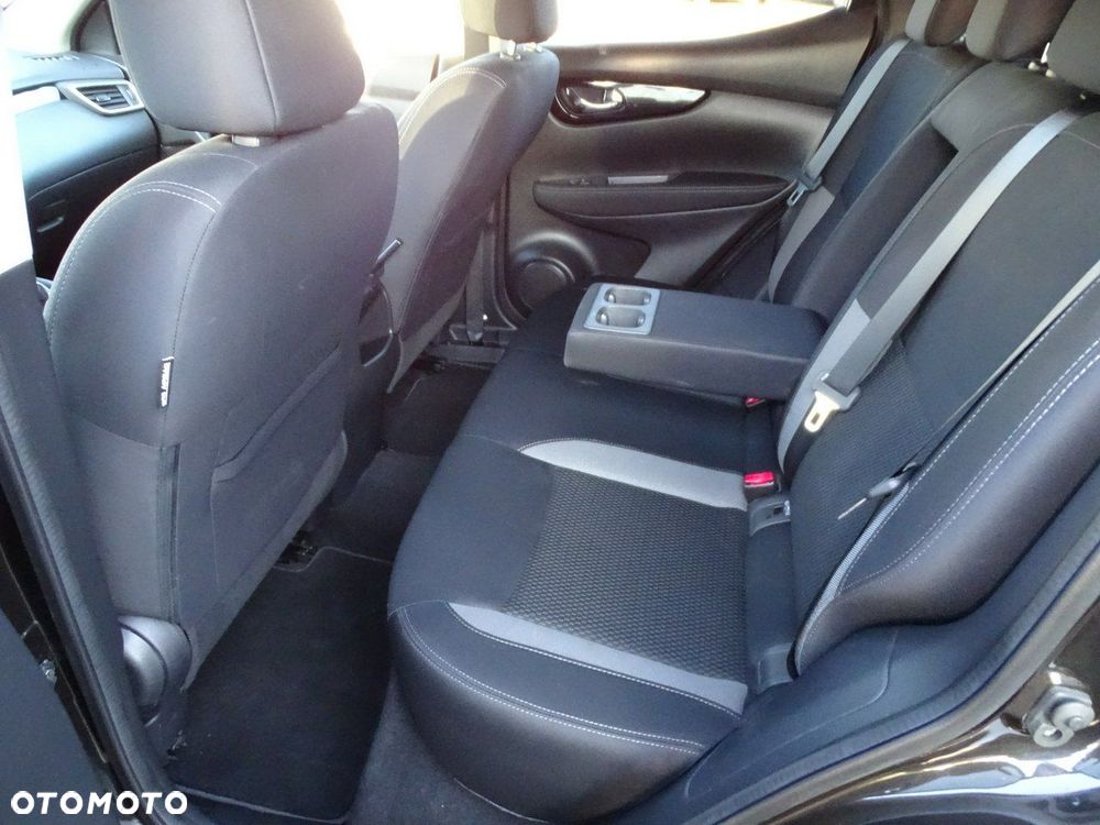Nissan Qashqai - 15
