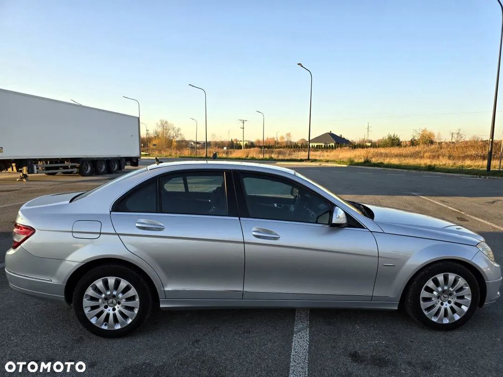 Mercedes-Benz Klasa C 180 Kompressor Avantgarde - 36
