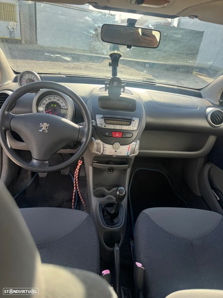 Peugeot 107 70 Filou - 22