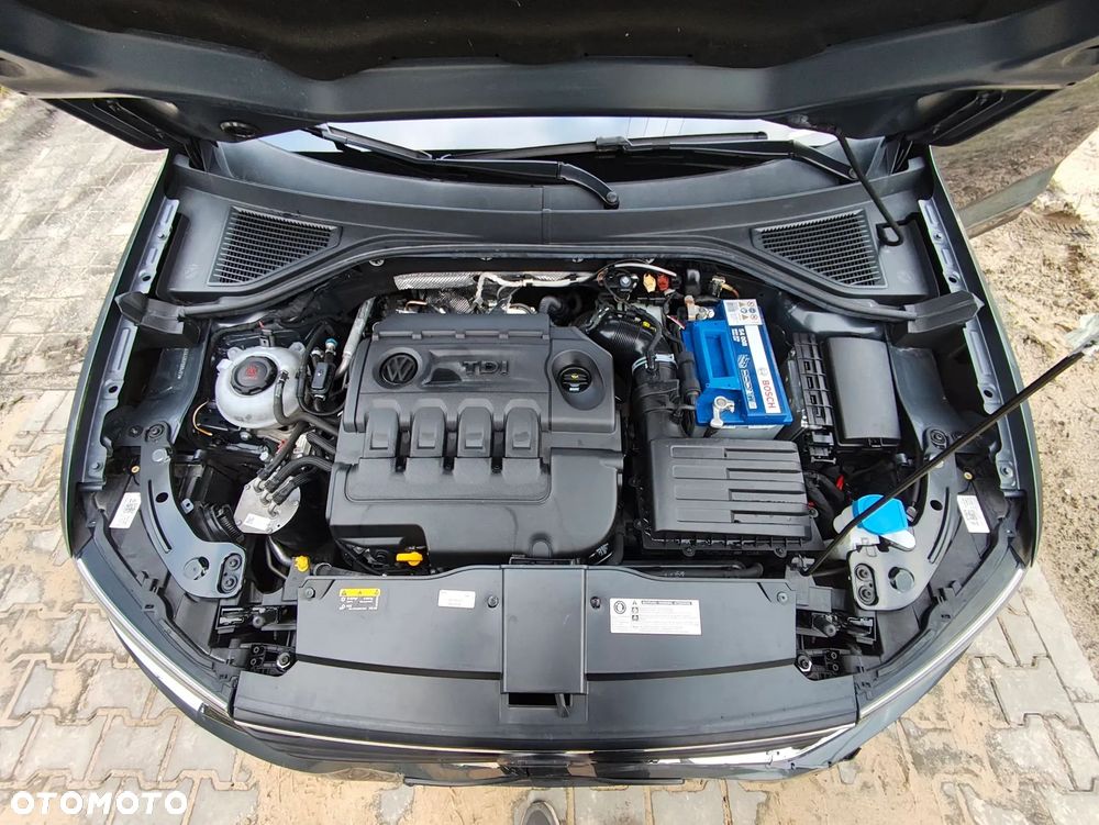 Volkswagen T-Roc 2.0 TDI SCR DSG R-Line - 21