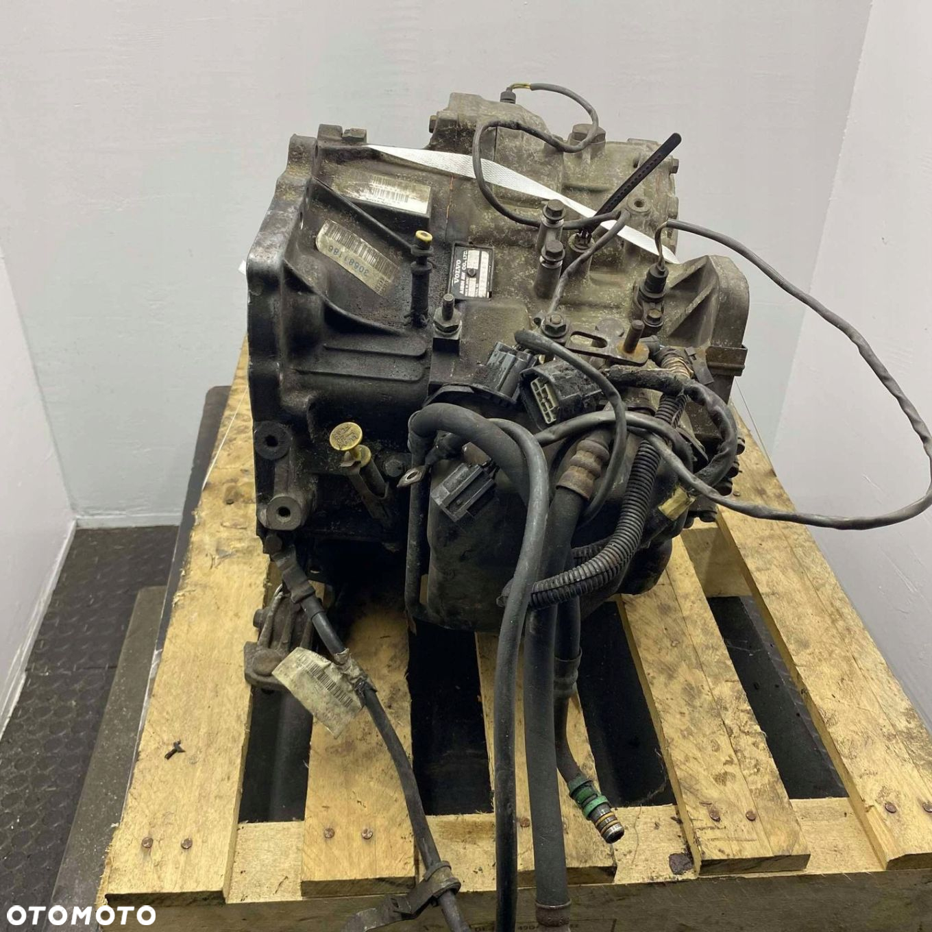 SKRZYNIA BIEGÓW AUTOMAT 2.4D5 2.5T V70 II S60 I - 5