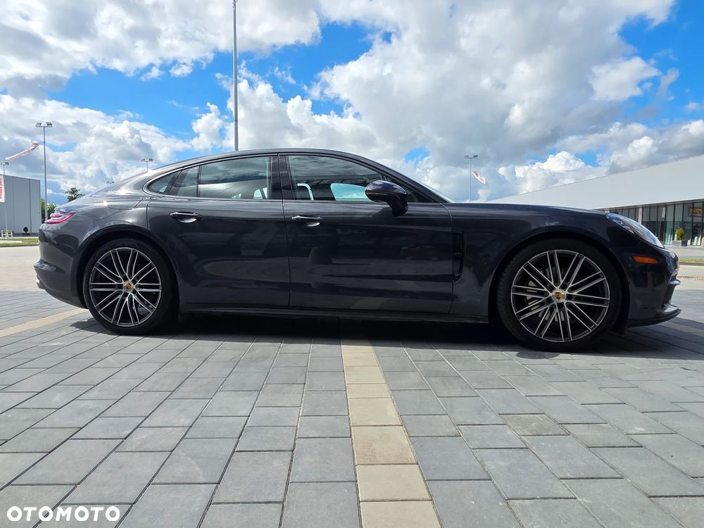 Porsche Panamera 4 - 6