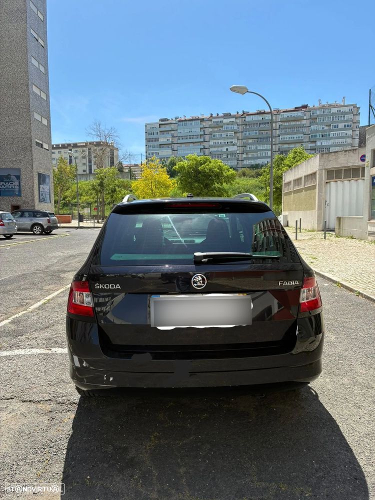 Skoda Fabia Break 1.4 TDi Style - 3