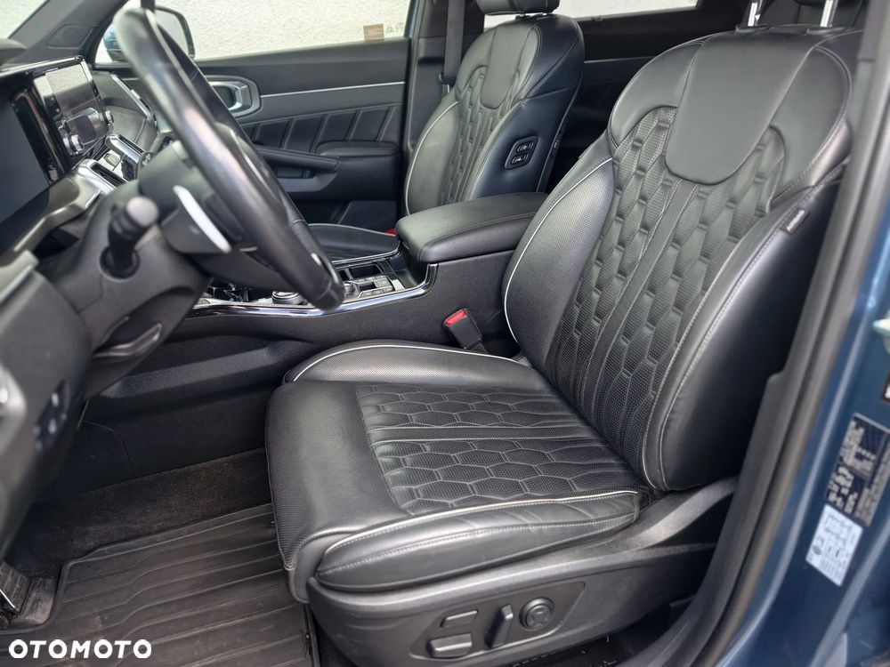 Kia Sorento - 7